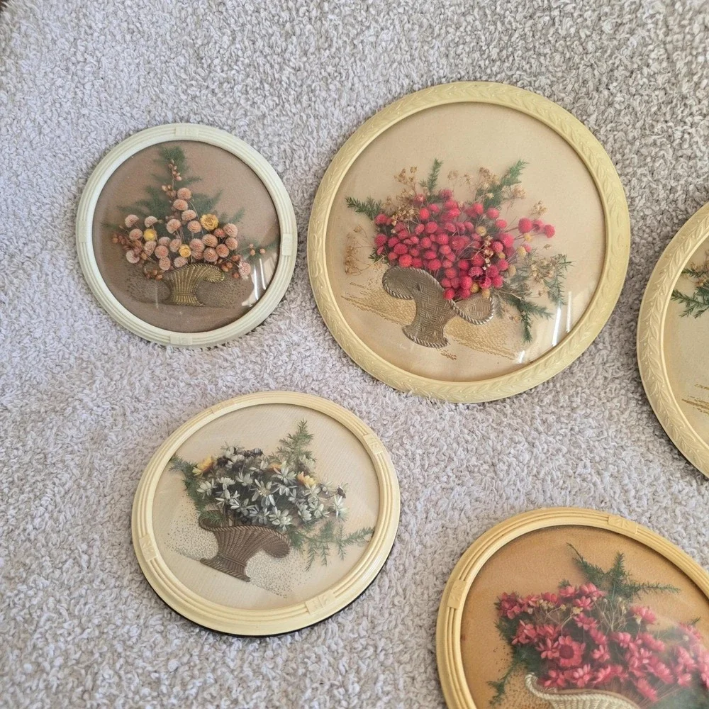 Vintage Dried Flowers In Baskets W/convex Glass Frames Wall Plaques Set Of 8